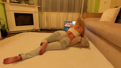 Snapshot of jaylynxxxx74 chatting on 6, 2, 2026 Jay online show from 6, 2, 2026