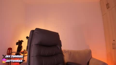 jaythomax online show from 4, 2, 2025