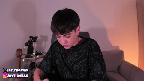 jaythomax online show from 8, 2, 2025