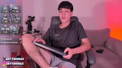 jaythomax online show from 9, 2, 2025