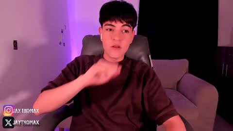 jaythomax online show from 3, 10, 2025