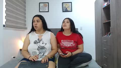 Snapshot of jazmin_dharius chatting on 23, 4, 2026 Jazmin and Scarlett online show from 23, 4, 2026