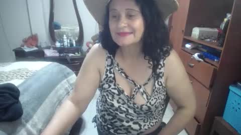 Snapshot of jazmin_rios chatting on 2, 3, 2026 jazmim online show from 2, 3, 2026