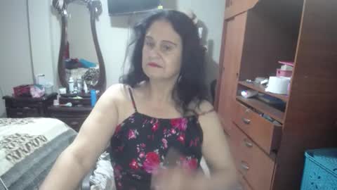 Snapshot of jazmin_rios chatting on 2, 4, 2026 jazmim online show from 2, 4, 2026