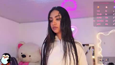 Jazmin  online show from 24, 11, 2025