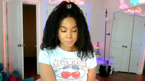 Snapshot of jazminefox chatting on 16, 6, 2026 Jazmine Fox online show from 16, 6, 2026