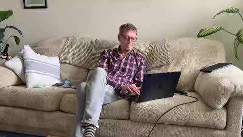 Snapshot of jcar57 chatting on 30, 3, 2026 Jon online show from 30, 3, 2026