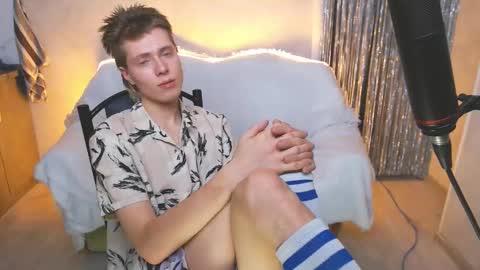 Snapshot of jealousangel chatting on 7, 3, 2025 Angel online show from 7, 3, 2025