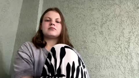 Snapshot of jeannejenkins chatting on 18, 5, 2026 Alice online show from 18, 5, 2026