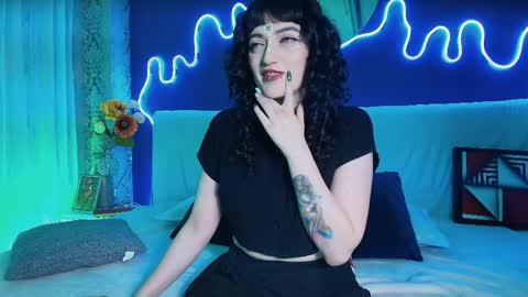 Snapshot of jeannesabatier chatting on 18, 4, 2026 Jean online show from 18, 4, 2026