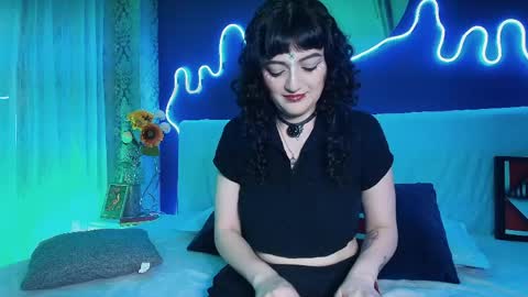 Snapshot of jeannesabatier chatting on 18, 4, 2026 Jean online show from 18, 4, 2026