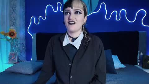 Snapshot of jeannesabatier chatting on 2, 5, 2026 Jean online show from 2, 5, 2026