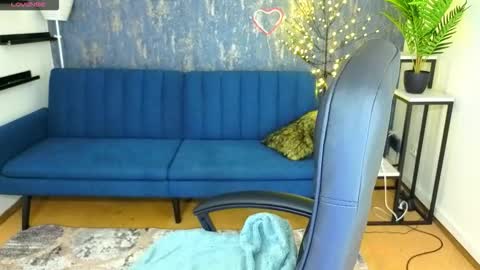 Snapshot of jeanniefox_ chatting on 12, 10, 2025 jeanniefox_ online show from 12, 10, 2025