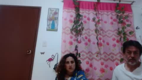 Snapshot of jeans_and_emma chatting on 10, 3, 2025 jeans_and_emma online show from 10, 3, 2025