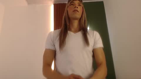 Snapshot of jeanys_sneider chatting on 27, 1, 2025 Jeays online show from 27, 1, 2025