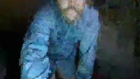 Snapshot of jearnold44 chatting on 4, 3, 2025 jearnold44 online show from 4, 3, 2025