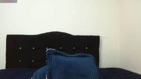 Snapshot of jeff_and_jade chatting on 27, 4, 2026 jeff and jade online show from 27, 4, 2026