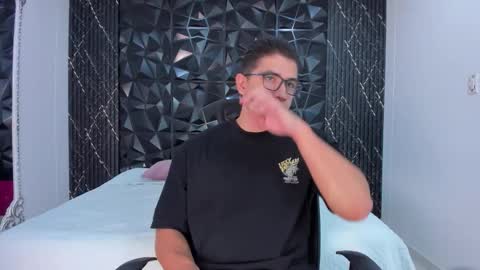 Snapshot of jeffdaltton chatting on 16, 10, 2025 Jeff online show from 16, 10, 2025