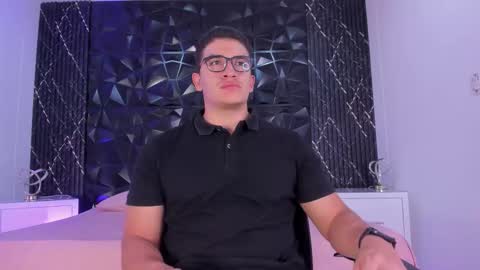 Snapshot of jeffdaltton chatting on 30, 10, 2025 Jeff online show from 30, 10, 2025