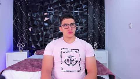 Snapshot of jeffdaltton chatting on 28, 11, 2025 Jeff online show from 28, 11, 2025