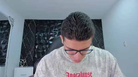 Snapshot of jeffdaltton chatting on 11, 4, 2026 Jeff online show from 11, 4, 2026