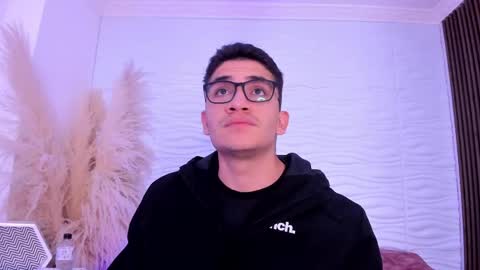 Snapshot of jeffdaltton chatting on 22, 4, 2026 Jeff online show from 22, 4, 2026