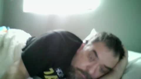 Snapshot of jeffoh28m chatting on 12, 10, 2025 jeffoh28m online show from 12, 10, 2025