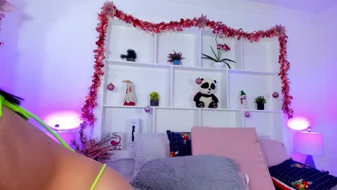 Snapshot of jehnmorris chatting on 4, 12, 2024 Jehn online show from 4, 12, 2024