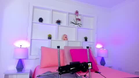 Snapshot of jehnmorris chatting on 11, 3, 2025 Jehn online show from 11, 3, 2025