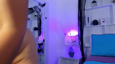 Snapshot of jehnmorris chatting on 25, 10, 2025 Jehn online show from 25, 10, 2025