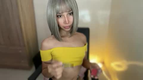 Snapshot of jejebels chatting on 5, 5, 2026 JEM3 online show from 5, 5, 2026