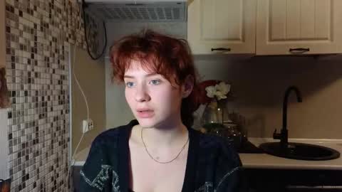 Snapshot of jelly_cherry chatting on 25, 3, 2026 Emily online show from 25, 3, 2026