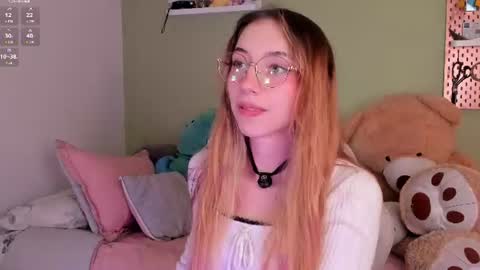 Snapshot of jelly_w5 chatting on 10, 7, 2026 Jelly online show from 10, 7, 2026
