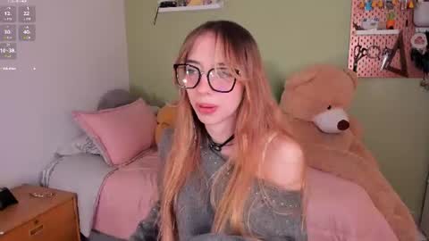 Snapshot of jelly_w5 chatting on 11, 7, 2026 Jelly online show from 11, 7, 2026