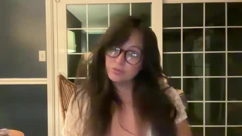 Snapshot of jellybeanin chatting on 9, 10, 2025 Jelli online show from 9, 10, 2025