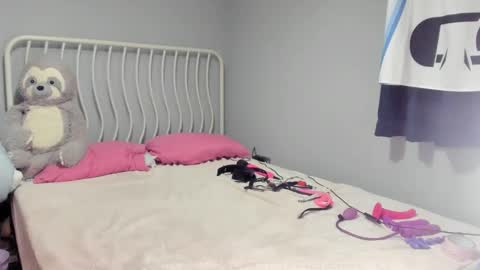 Snapshot of jenbydoll chatting on 3, 2, 2025 JenbyDoll online show from 3, 2, 2025
