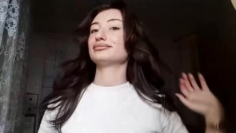 jenevapartenope online show from 30, 11, 2025