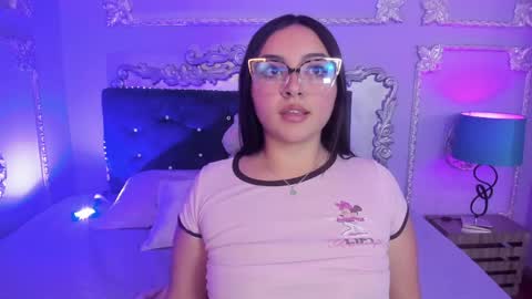 Snapshot of jenifer_james chatting on 29, 4, 2026 Jenifer online show from 29, 4, 2026