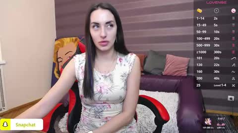 Snapshot of jeniferstone chatting on 11, 3, 2025 Kira online show from 11, 3, 2025