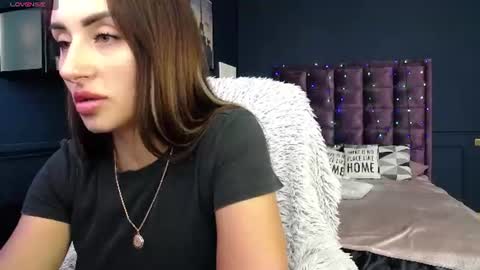 Kira online show from 1, 8, 2026