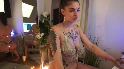 Snapshot of jeniffer_foxx chatting on 18, 9, 2025 jeniffer_foxx online show from 18, 9, 2025