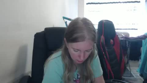 JenisAndPeter online show from 15, 9, 2025