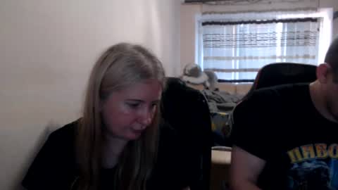 Snapshot of jenisandpeter chatting on 20, 6, 2026 JenisAndPeter online show from 20, 6, 2026