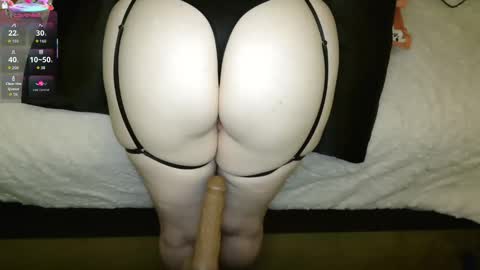 Snapshot of jenitaylia chatting on 1, 4, 2026 jenitaylia online show from 1, 4, 2026