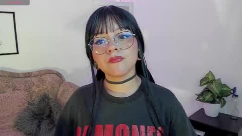 jenn online show from 28, 2, 2025