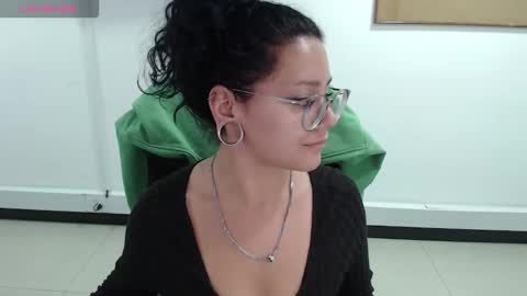 Snapshot of jenn_cg chatting on 18, 3, 2026 jenn online show from 18, 3, 2026