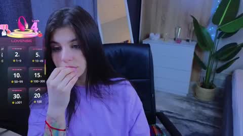 Snapshot of jenna_adams_ chatting on 8, 3, 2025 jenna_adams_ online show from 8, 3, 2025