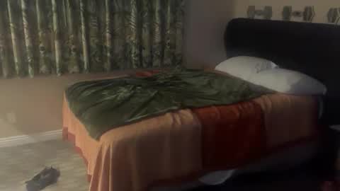 jennacarlos26 online show from 20, 4, 2026