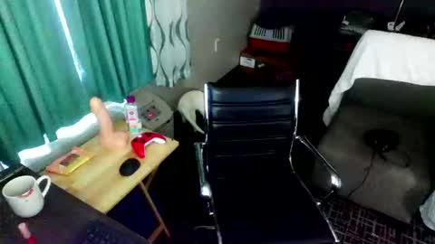 Jenna Cross online show from 15, 1, 2025