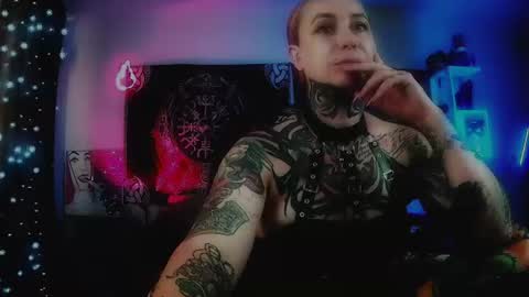 Snapshot of jennalovvee chatting on 23, 6, 2026 Mrs. Jenna online show from 23, 6, 2026